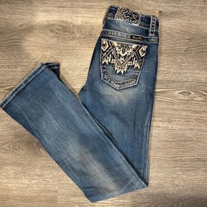 Lightly worn Miss Me jeans. Boot cut size 26! Mid rise